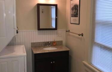 Walk to Downtown Salem - Foto 13