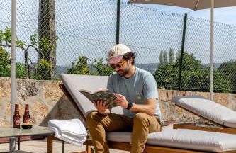 HostWise - Country Villa w/ Pool, Court & Views - Foto 15