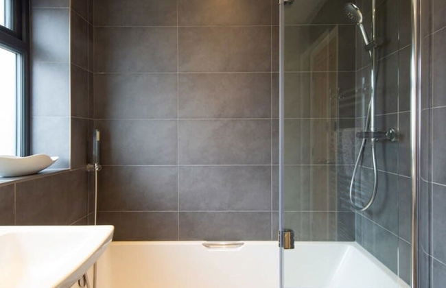 Designer Family Escape Hot Tub Steps to Beach - Photo 24