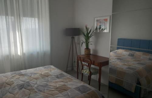 HOME SUITE HOME with FREE PARKING GARAGE - CON PARCHEGGIO INCLUSO nuovo con 2 camere da letto e due bagni - new apartament with 2 bdrooms 2 bathrooms- jellow SUBWAY METRO gialla Porta Romana 3 stops to Duomo - Foto 21