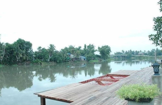 Tharnrarin Villa Suphan Buri - Photo 73