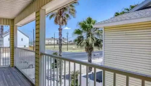 Spacious Home, Short Walk to Beach, Heated Pool! - Foto 4