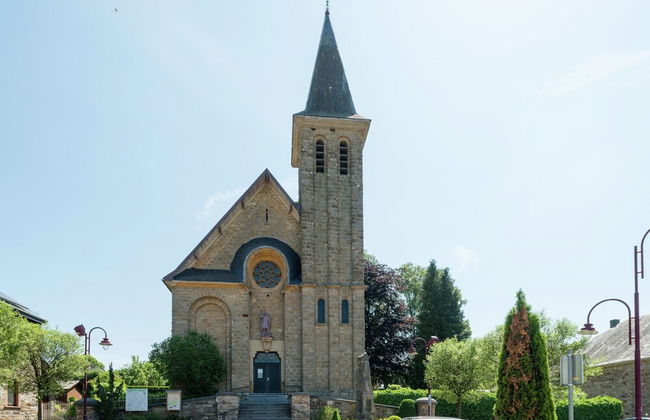 Modern Cottage With Private Garden in Waimes - Photo 30