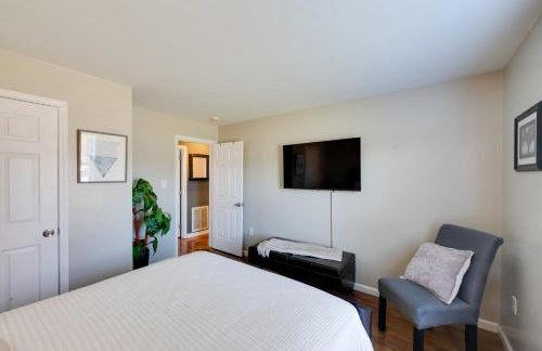 Milton Getaway Near Beach with Deck and Yard - Foto 21