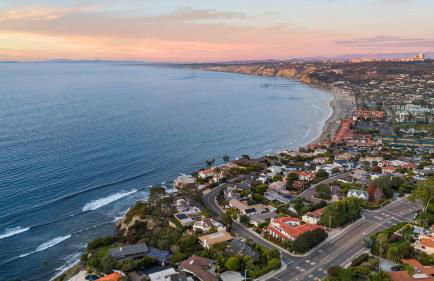 Pacific Perfection - Ocean Views Jacuzzi Walk to Beach and Dining - Photo 67