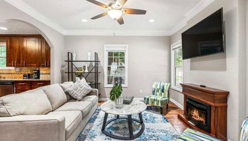 The Manor l 5-Bedrooms A Location Sleeps 12 - Foto 2