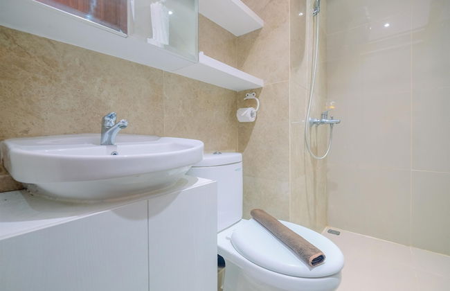 Cozy And Clean 2Br At Transpark Cibubur Apartment - Foto 19