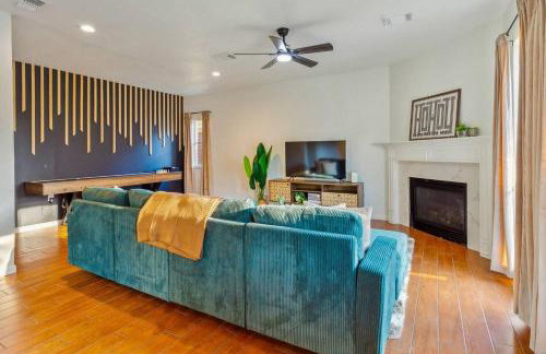 Cypress 5 Bedroom Retreat with Hot Tub, Firepit and Game Tables! Pet Friendly - Foto 14