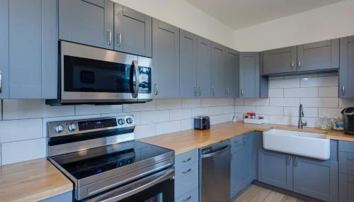 Modern Family Home in Mason with Backyard and Fire Pit - Foto 2