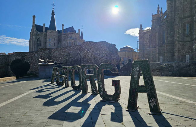 Astorga Walking Tour - Photo 3