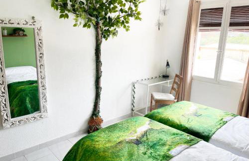 Apartamento temático con Sala de Juegos - Prime Video! - Foto 18