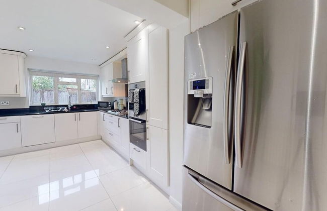 Parlaunt House - 3 Bedroom With Free Parking - Foto 15