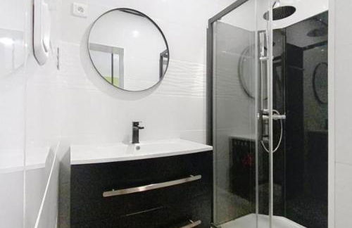 Cosy F2 proche parc thermal VITTEL - Foto 4