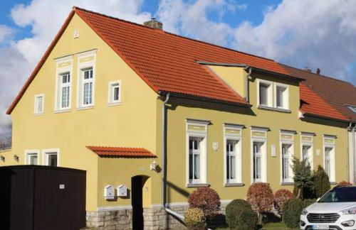 Schöne Wohnung in zentraler Lage, Nähe Magdeburg und Intel - Foto 1