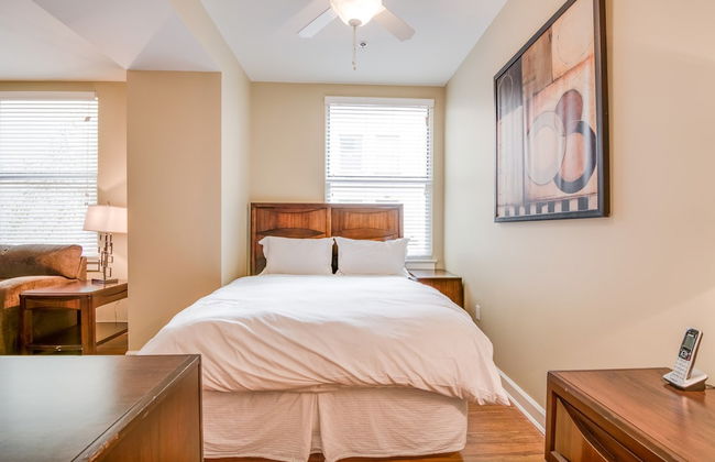 Bluebird Suites near AutoZone Park - Foto 5