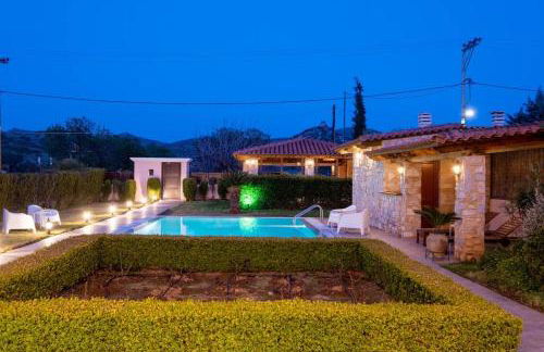 Phoceus Poolfront Grande Villa - Foto 21