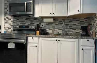 A Temporary Haven - Foto 12