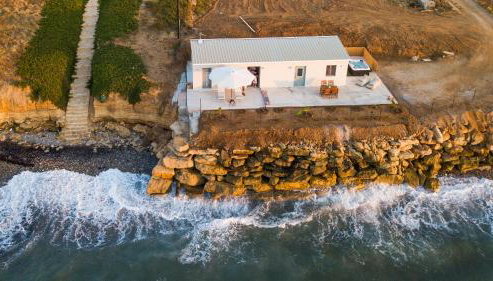 Savina Seafront Home - Photo 5