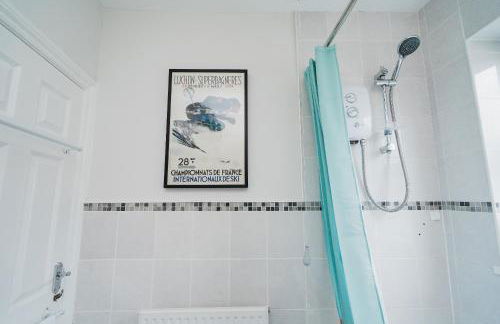 Hoole House - Photo 13