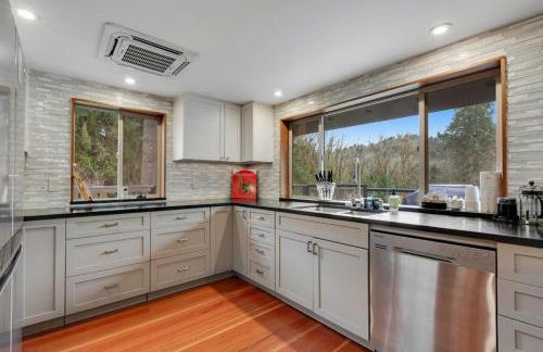 The Entire Property at Mount Walker Inn - Foto 60