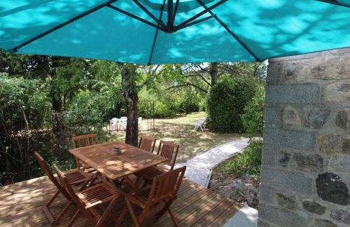 Maison avec jardin à Villeneuve-de-Berg, piscine partagée - Photo 4