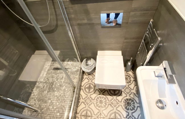 Claremont The Waterhouse - Photo 21