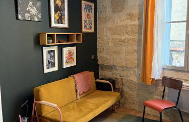 Chic Renovation of Medieval Monastery - Foto 13