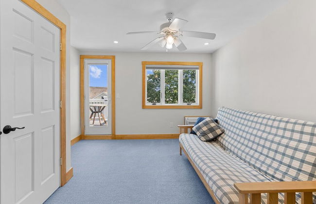 Lookout Point - Photo 20