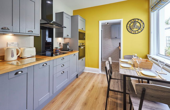 Host Stay Leaf Cottage - Photo 3