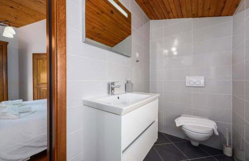 Villa Eufemia near Poreč with large garden and outdoor playground for kids - Foto 37