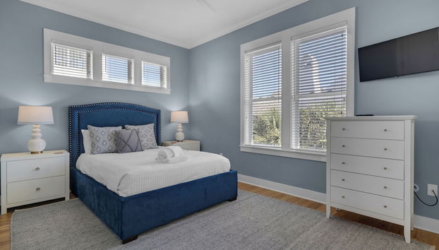 Gulf Side and 2 Minutes to the Beach w/ Private Pool + Beach Chairs & Bikes - Foto 4, Habitación