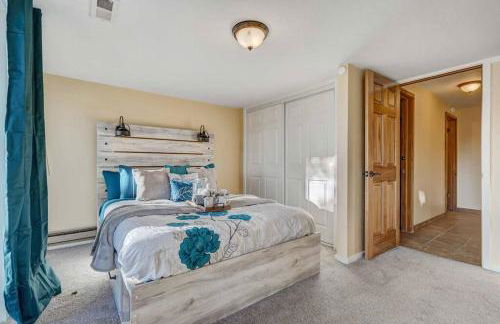 4Bdrm Cabin Retreat Mtn Views Family Gathering! - Foto 3