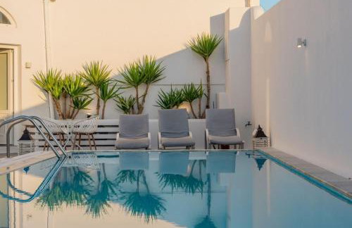 Fira-Cave-Sleeps 13-Parking-Pool-Pet Friendly - Photo 18