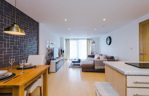Central Leeds 2BR 2BA, Wi-Fi, Kitchen, Sleeps 5 - Foto 5