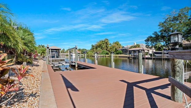 Luxury Heated Pool Home on Saltwater Canal w Tiki - Foto 3, Habitación