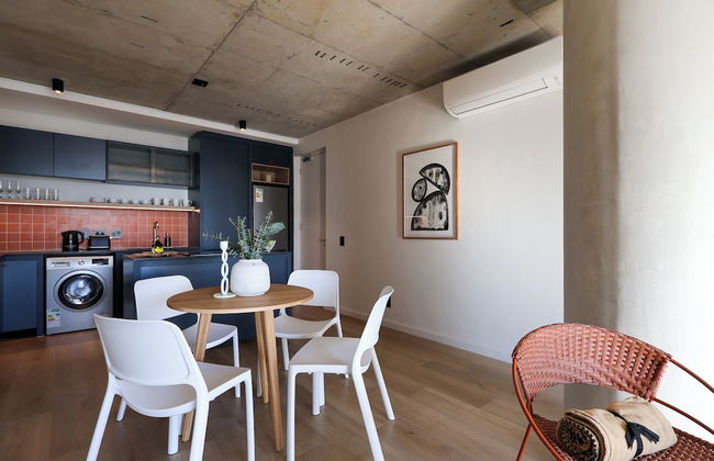 THREE43 on B - Fluent Serviced Apartments - Foto 68