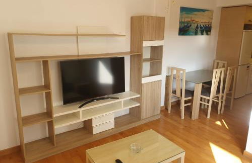 4H, Aire Acondic, 50m2, 1 dormitorio, 4 huéspedes, WIFI GRATIS - Foto 11