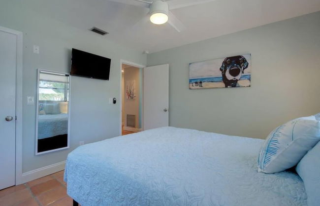 Steps to Beach Heated Pool - Foto 26