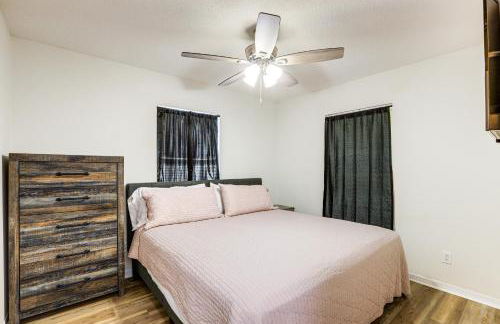 Williston Home with Yard 6 Mi to Devils Den Spring - Foto 14