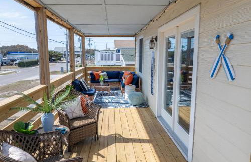 Oceanside Cottage -3BDR 2BA-Walk to Beach! - Foto 49