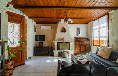 Chrysi's Boutique Traditional guesthouse - Photo 3