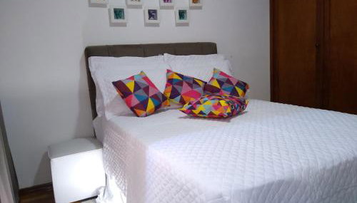 Ensolarado ao lado do shopping com garagem e Wifi - Foto 2