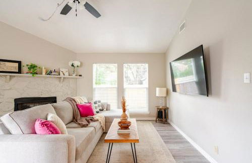 Mins to ATX most iconic eateries, bar and places - Foto 1