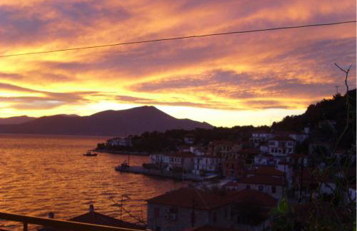 Georgia's - Photo 12