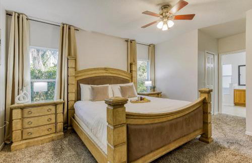 Large Home-Private Pool, Spa, and Pet Friendly Sleeps 12 - Foto 20