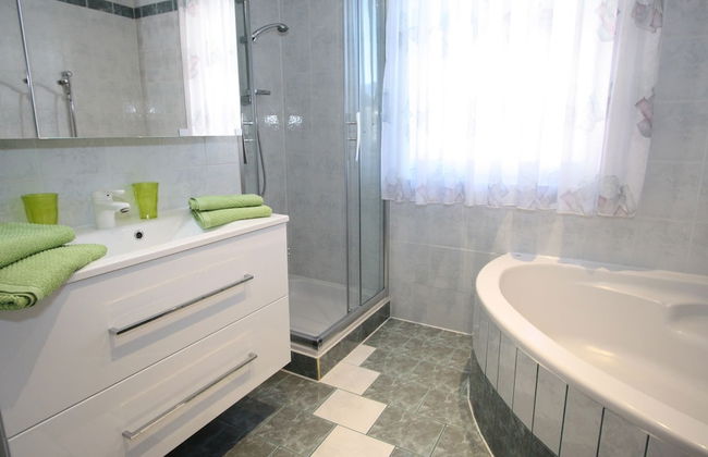 Idyllic Holiday Home in Goldegg Weng Near ski bus - Photo 10