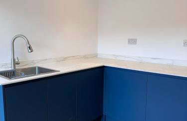 Serene Stays - Foto 24