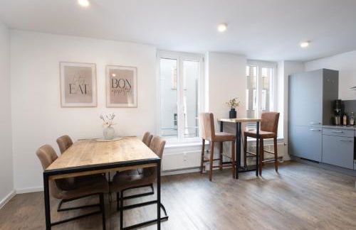 ROSIS HOME Geräumige Citywohnung im Herzen Schorndorfs - Ideal für Gruppen und Familen - Foto 14