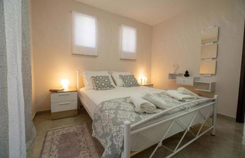 John Apartments - Foto 1