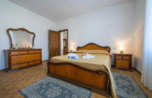 Casa Amabile With Salty water Pool - Happy Rentals - Photo 26